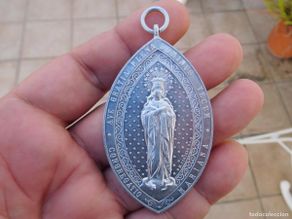 Antiguidades: Medalla antigua congregación Mariana